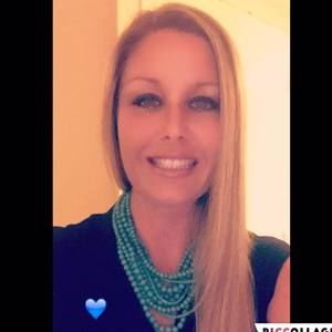 Meet your Posher, Nia